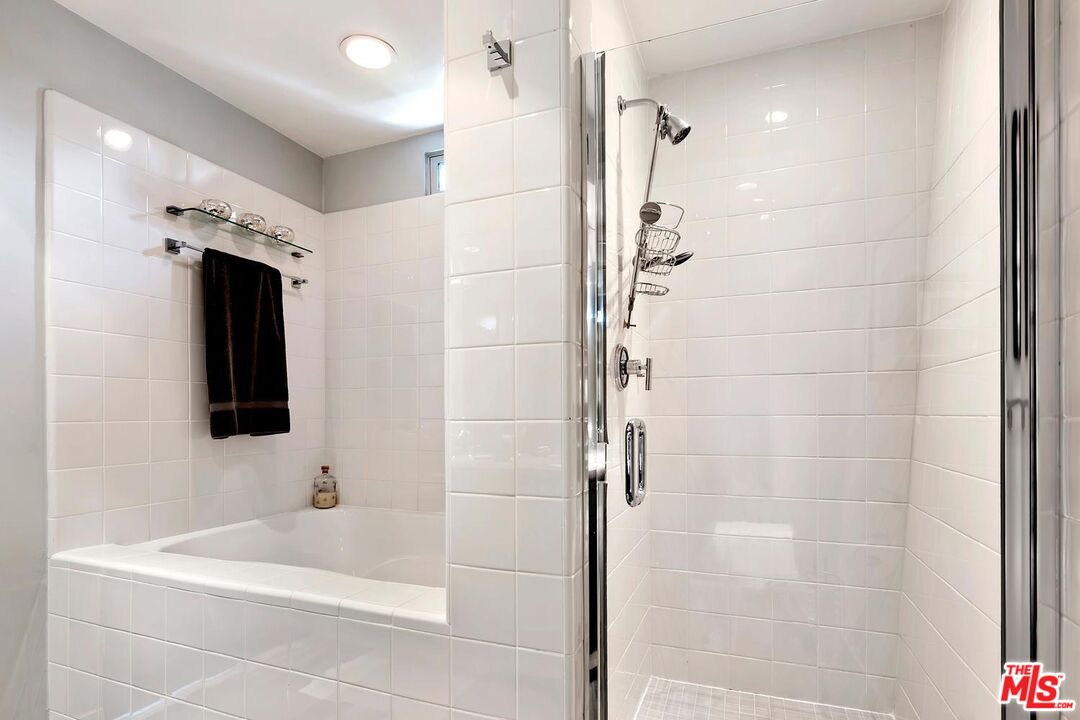 1513 9th St Unit: 3