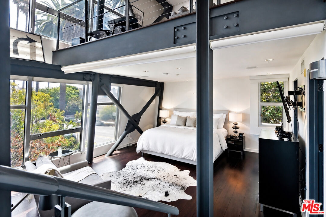1513 9th St Unit: 3