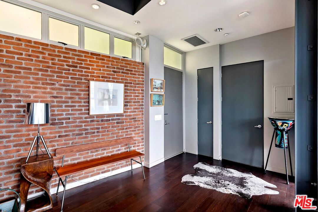 1513 9th St Unit: 3