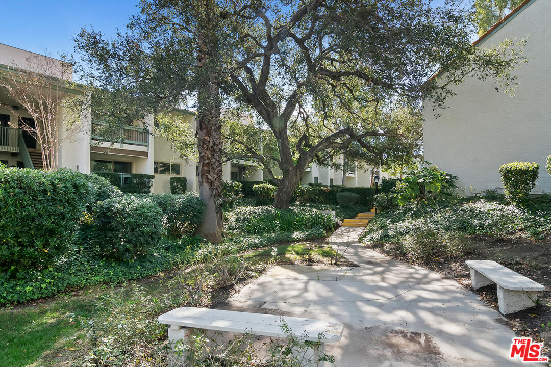 23665 Park Capri Unit: 101