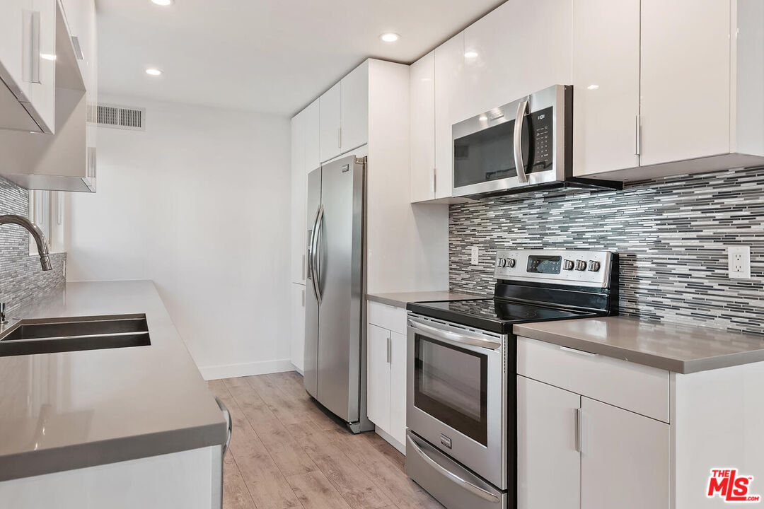 23665 Park Capri Unit: 101