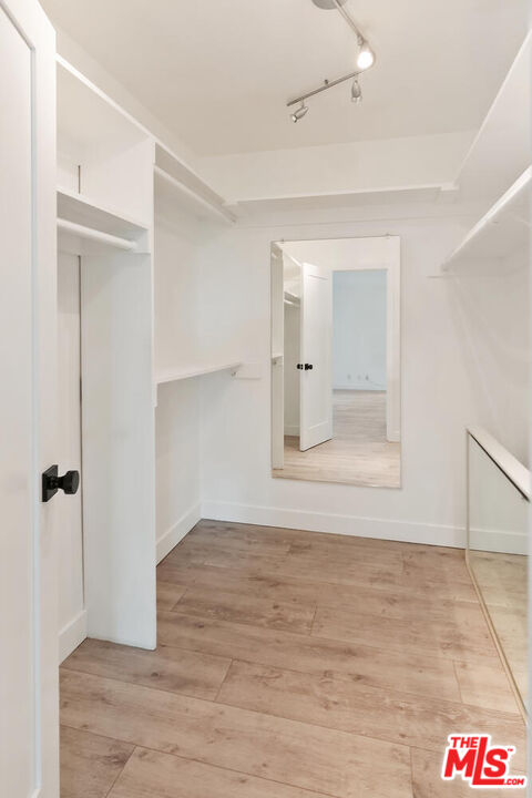 23665 Park Capri Unit: 101