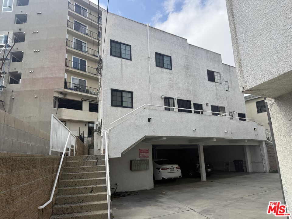 716 New Depot St Unit: F