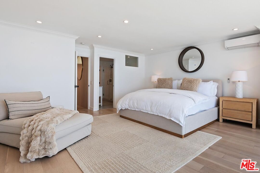 11874 Beach Club Way