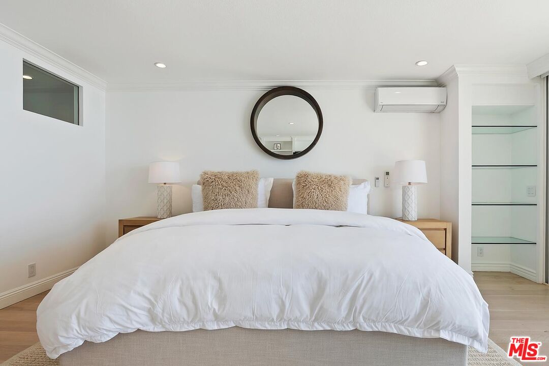 11874 Beach Club Way