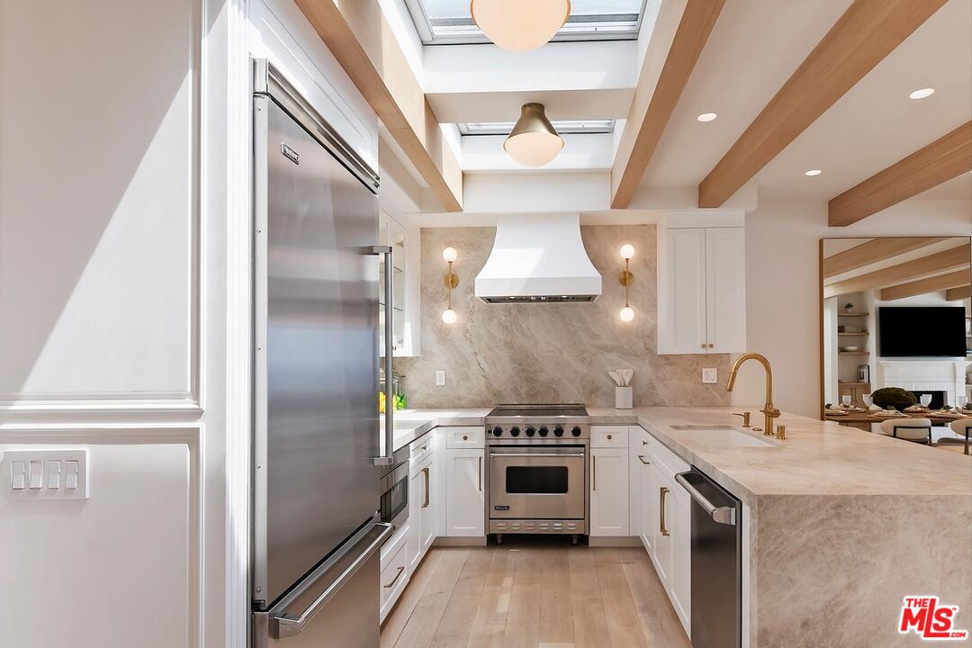 11874 Beach Club Way