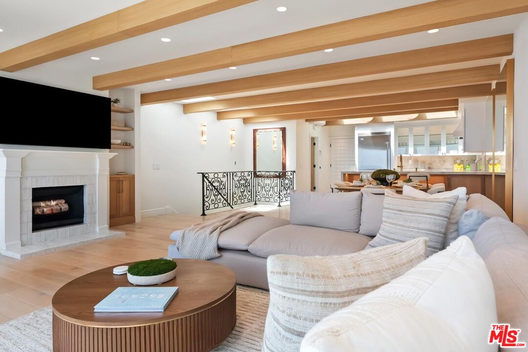 11874 Beach Club Way