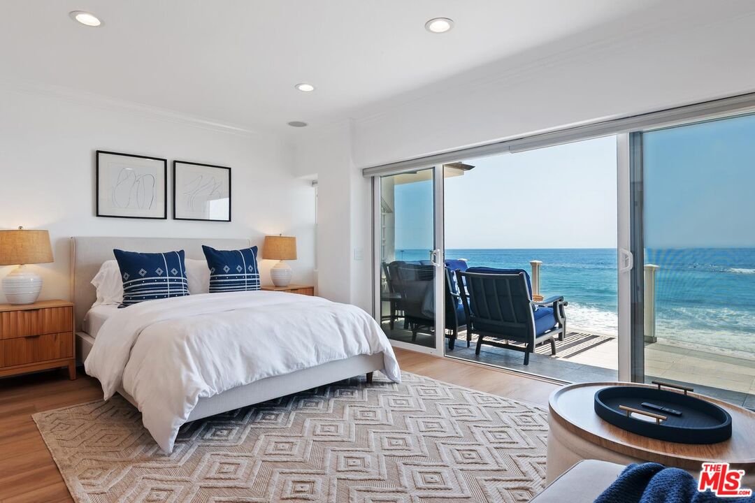 11874 Beach Club Way