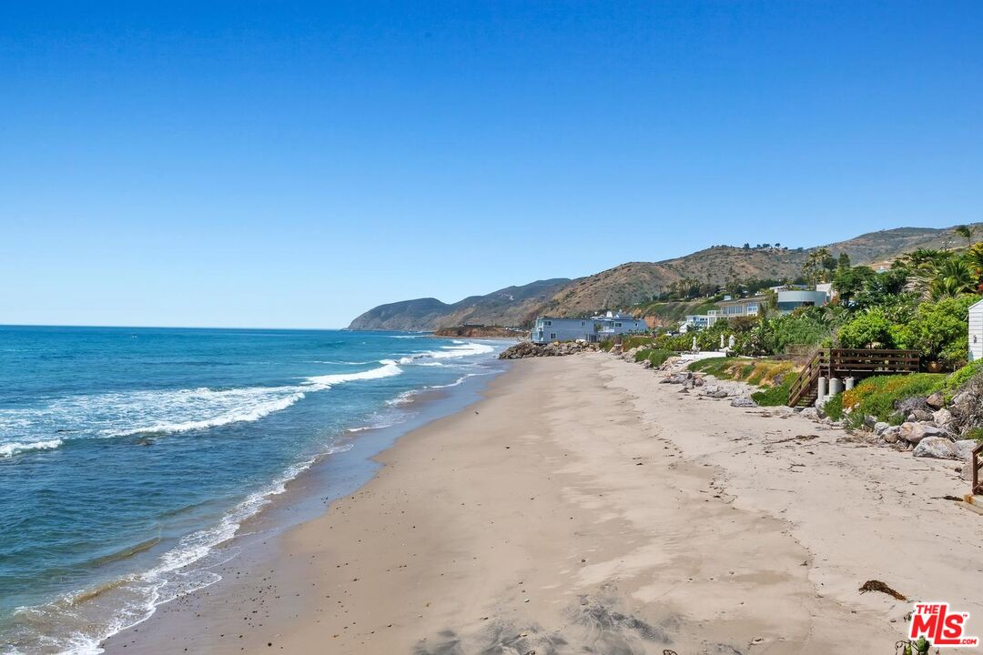 11874 Beach Club Way