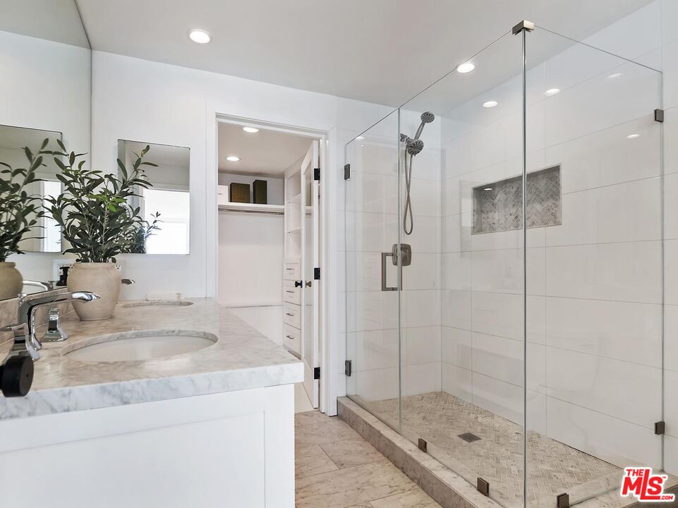 11874 Beach Club Way