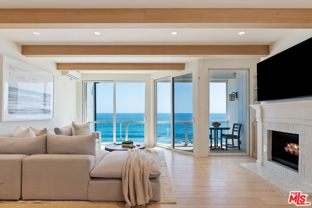 11874 Beach Club Way