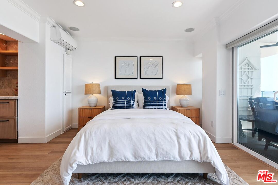 11874 Beach Club Way