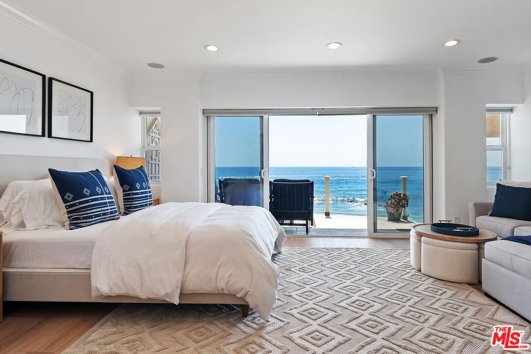 11874 Beach Club Way