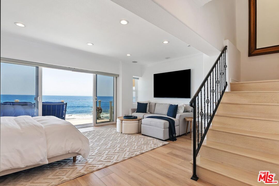 11874 Beach Club Way