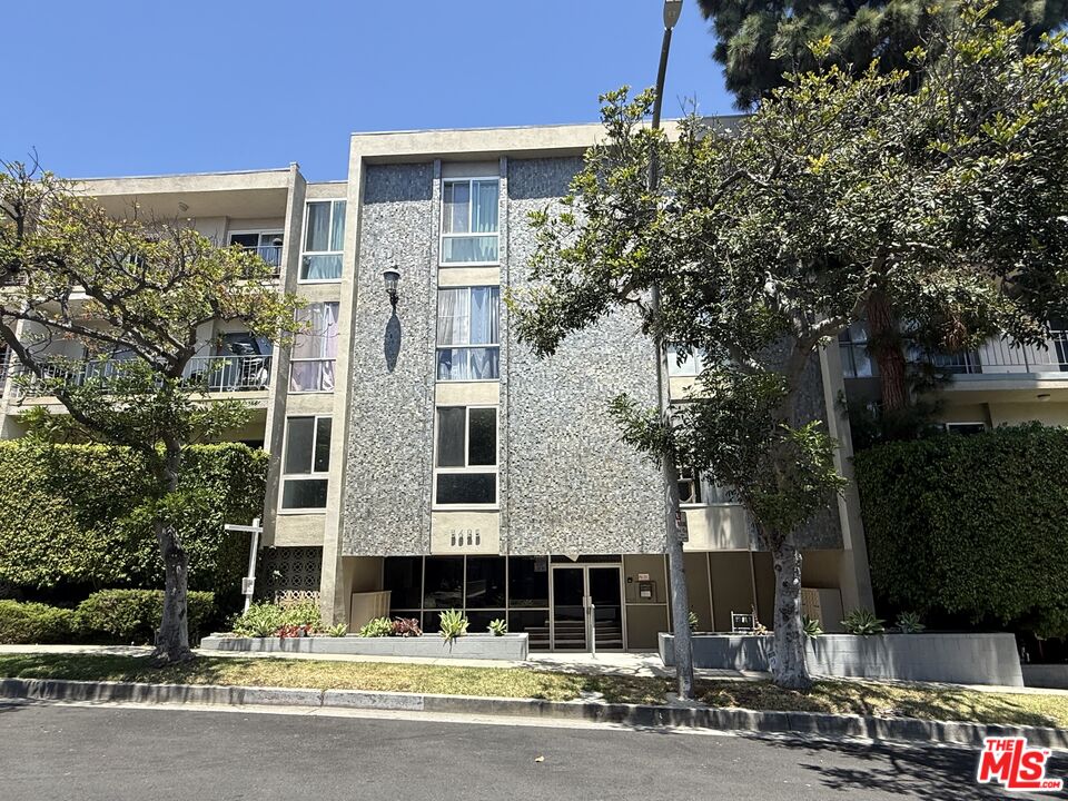 5625 Windsor Way Unit: 316