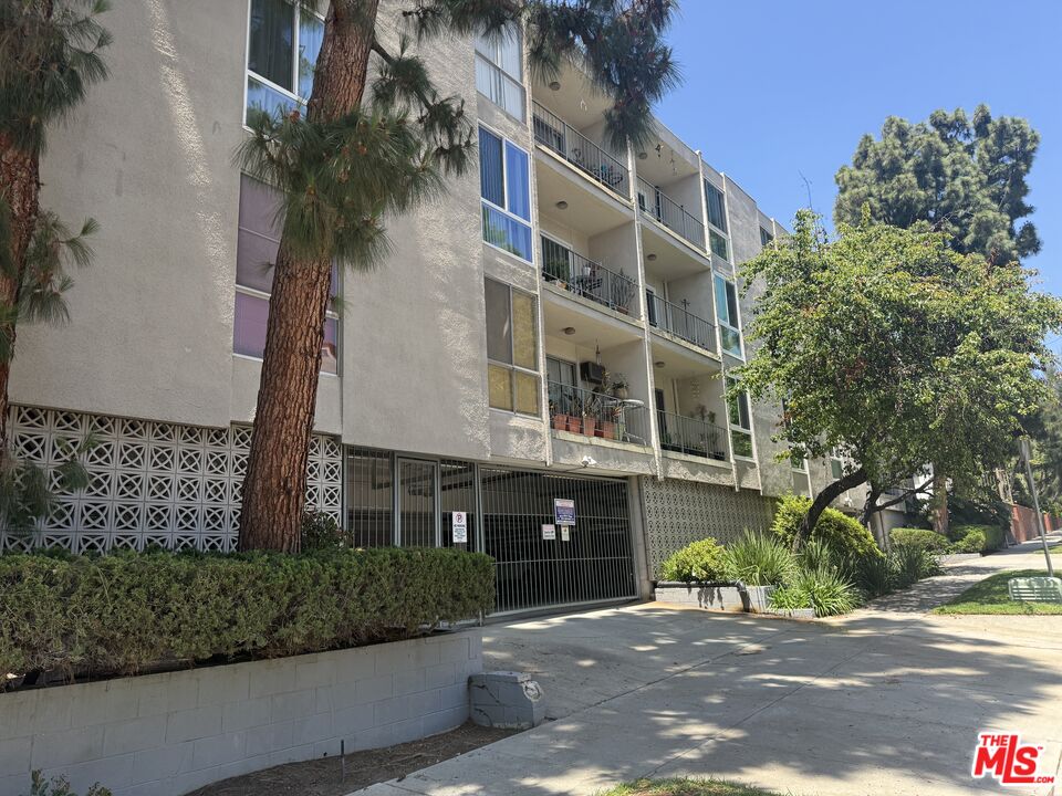 5625 Windsor Way Unit: 316