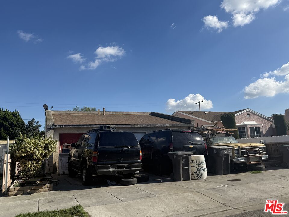 6050 Olive Ave