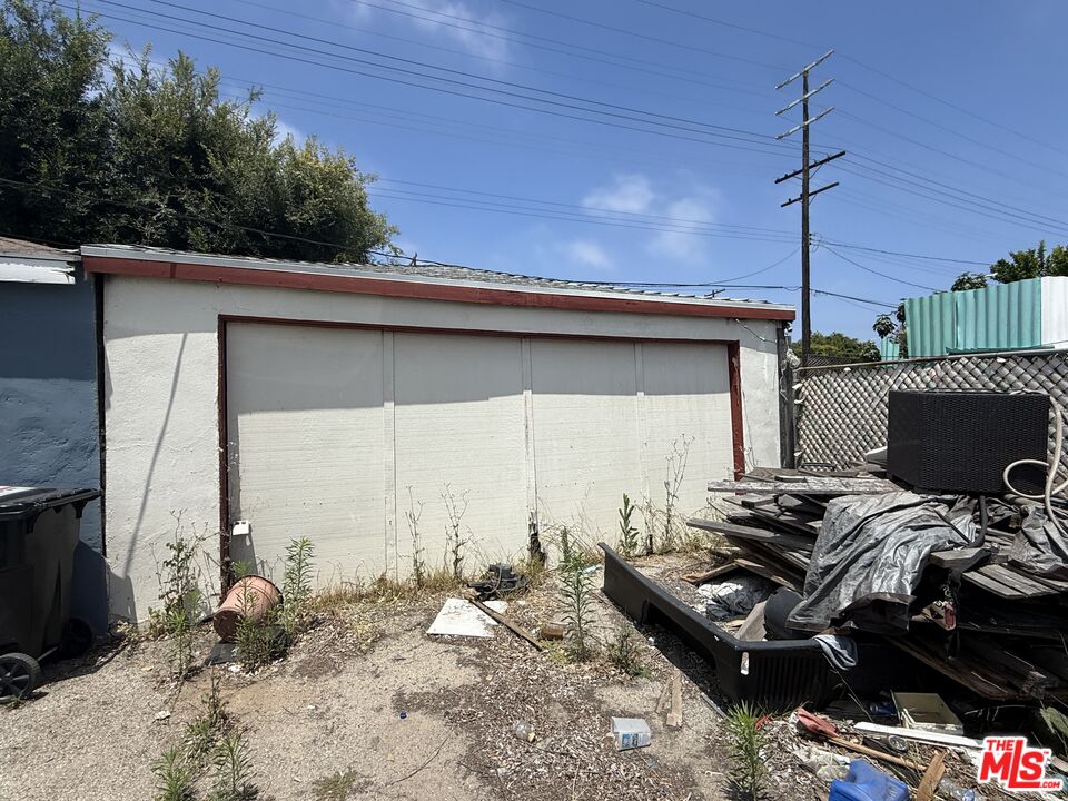8331 Kittyhawk Ave