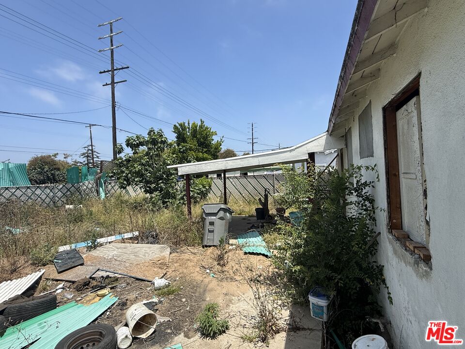 8331 Kittyhawk Ave