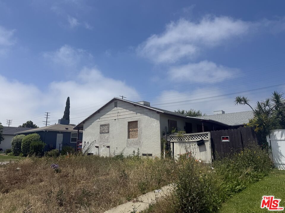 8331 Kittyhawk Ave