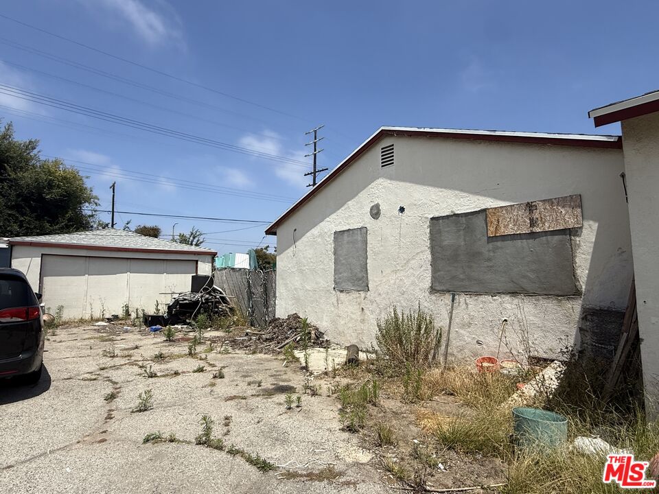 8331 Kittyhawk Ave