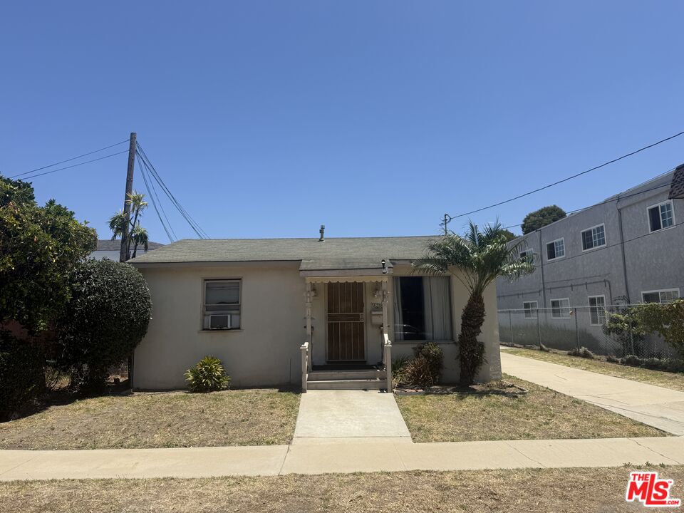 16218 Gramercy Pl