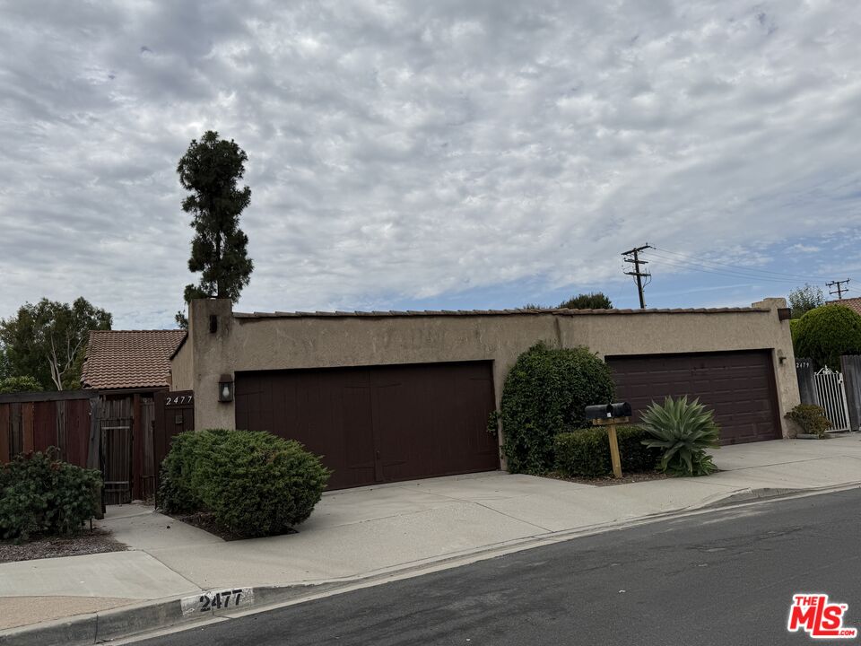 2477 Calle Villada Cir