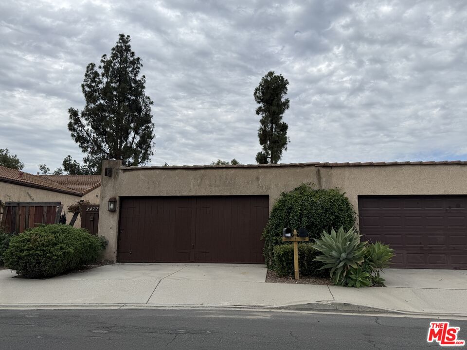 2477 Calle Villada Cir