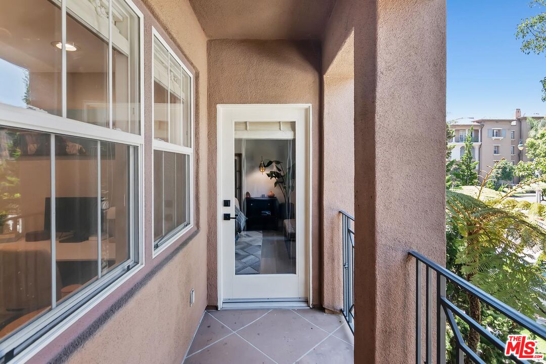 13080 Pacific Promenade Unit: 123