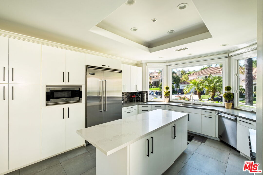 5325 Collingwood Cir