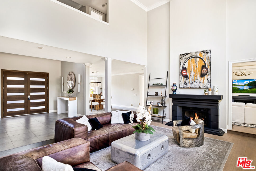 5325 Collingwood Cir