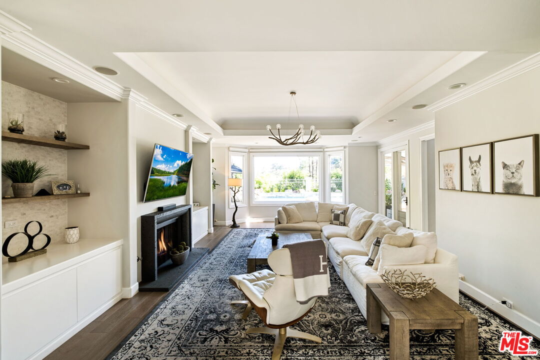 5325 Collingwood Cir