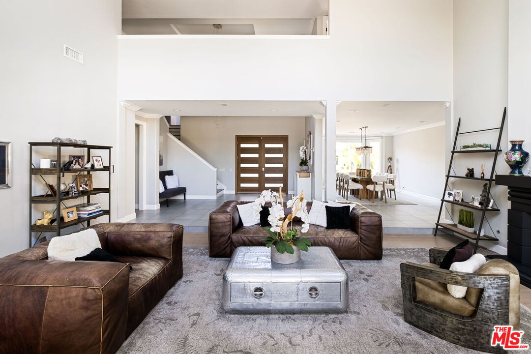 5325 Collingwood Cir