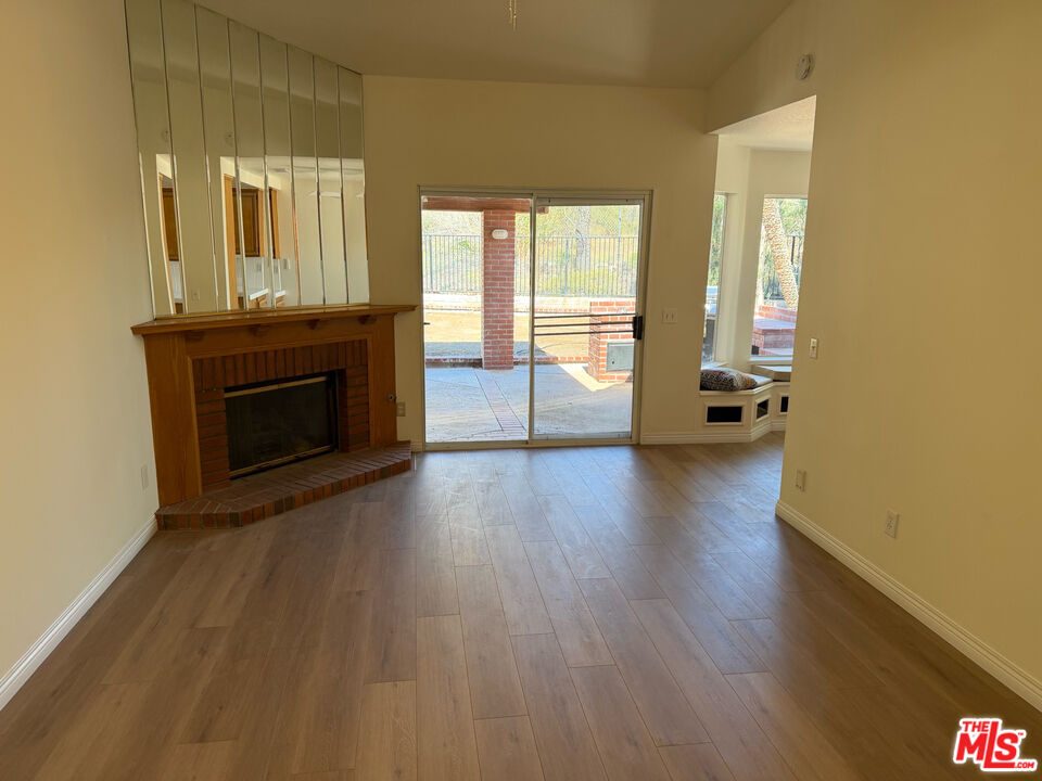 29030 Shadow Valley Ln