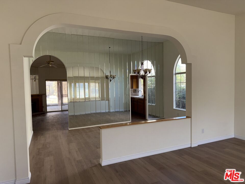 29030 Shadow Valley Ln