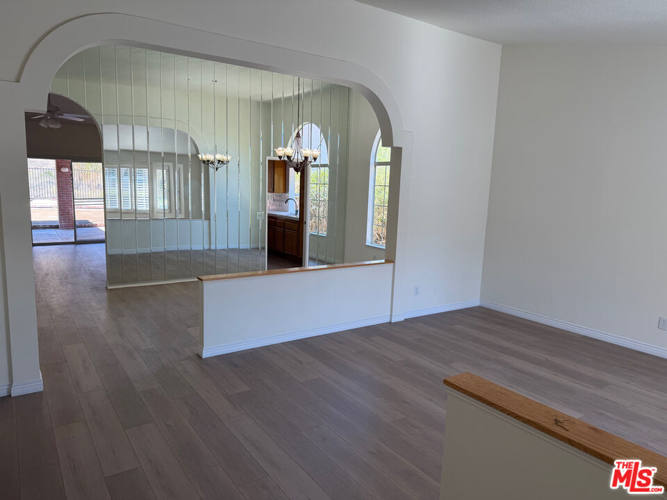 29030 Shadow Valley Ln