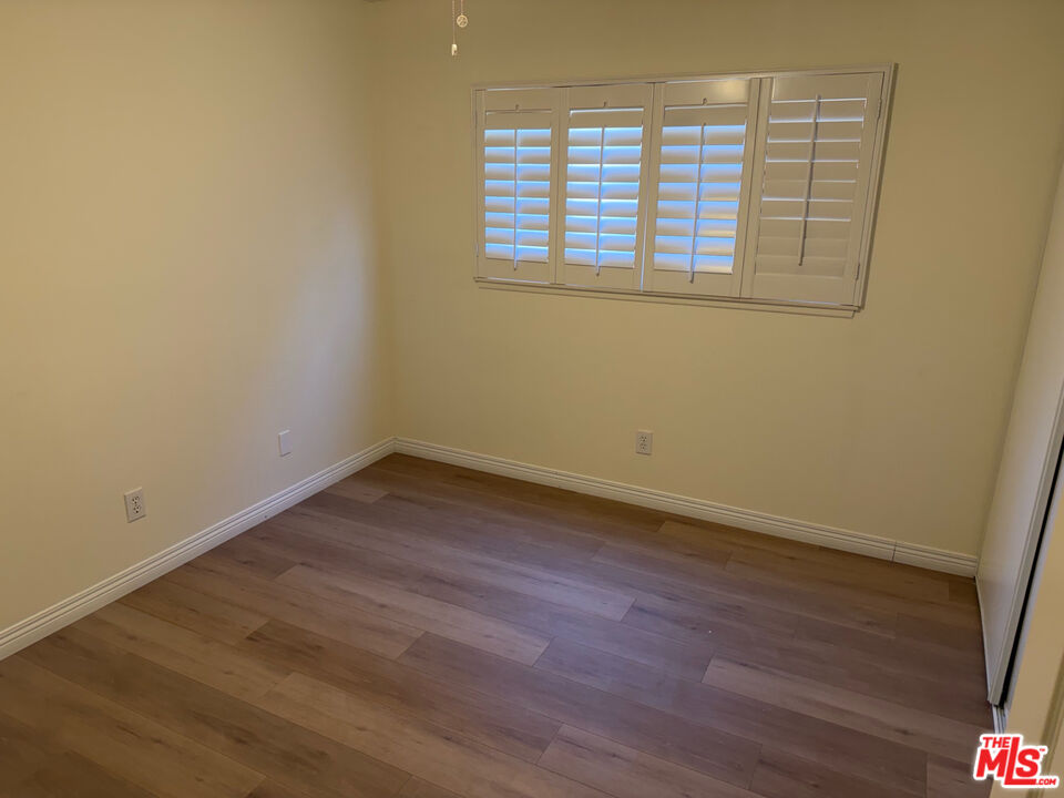 29030 Shadow Valley Ln