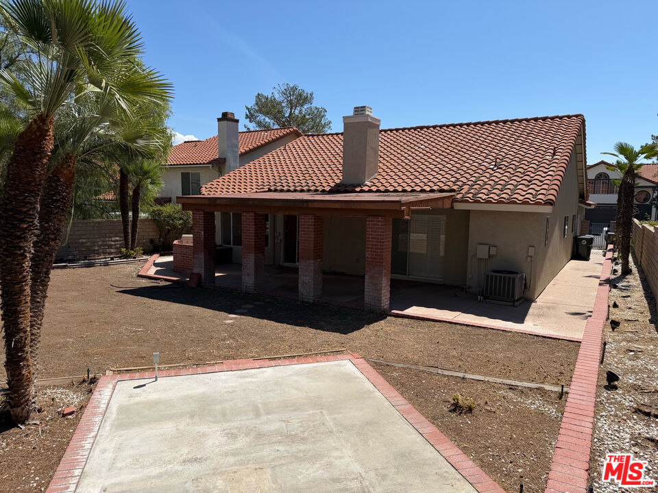 29030 Shadow Valley Ln