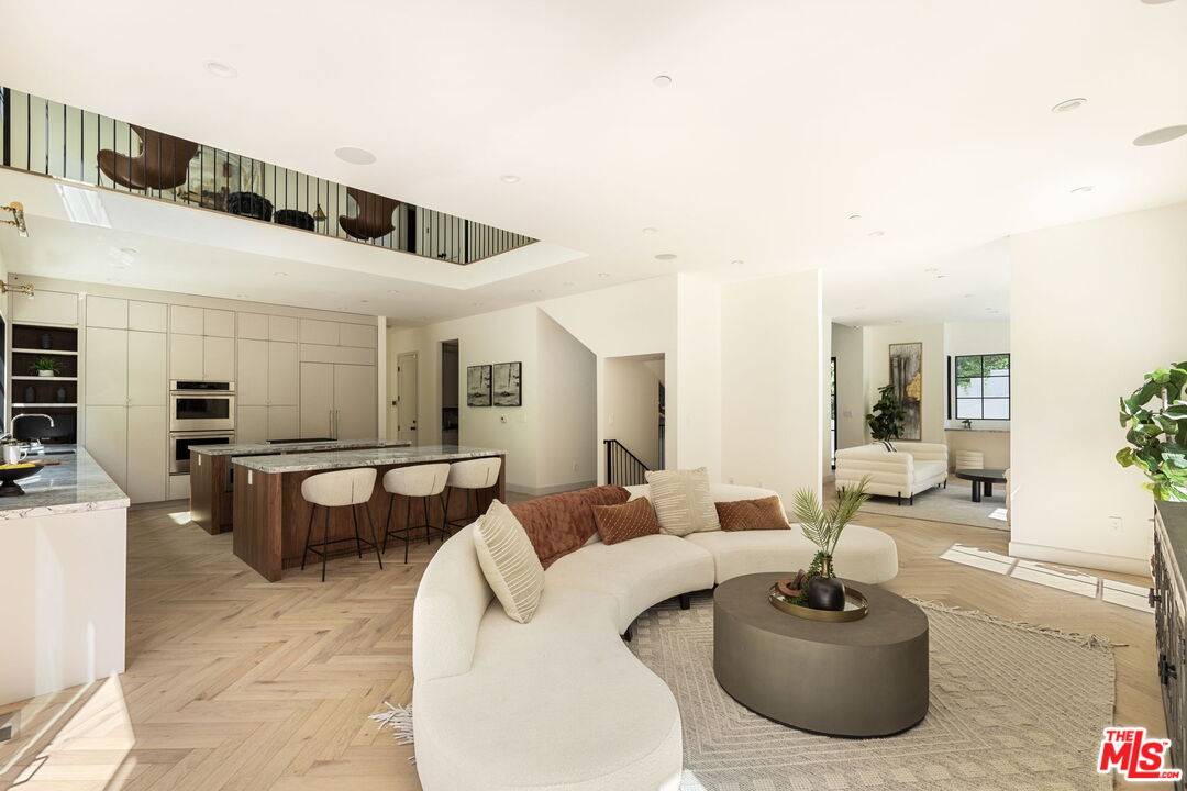 4624 Balboa Ave