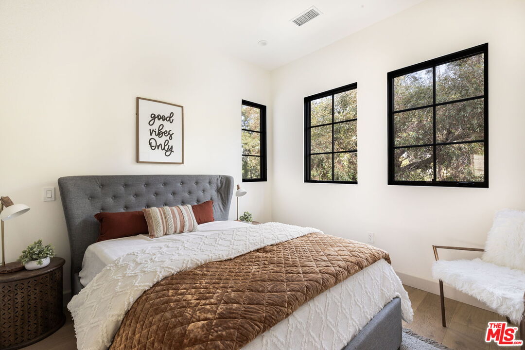 4624 Balboa Ave