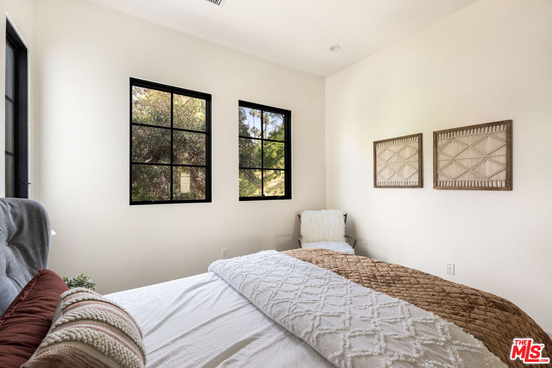 4624 Balboa Ave