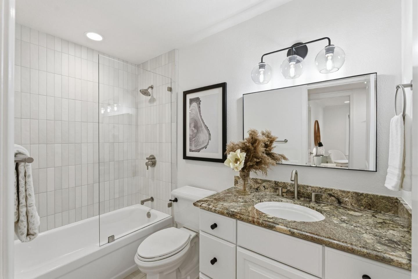 3335 La Mesa Drive 4