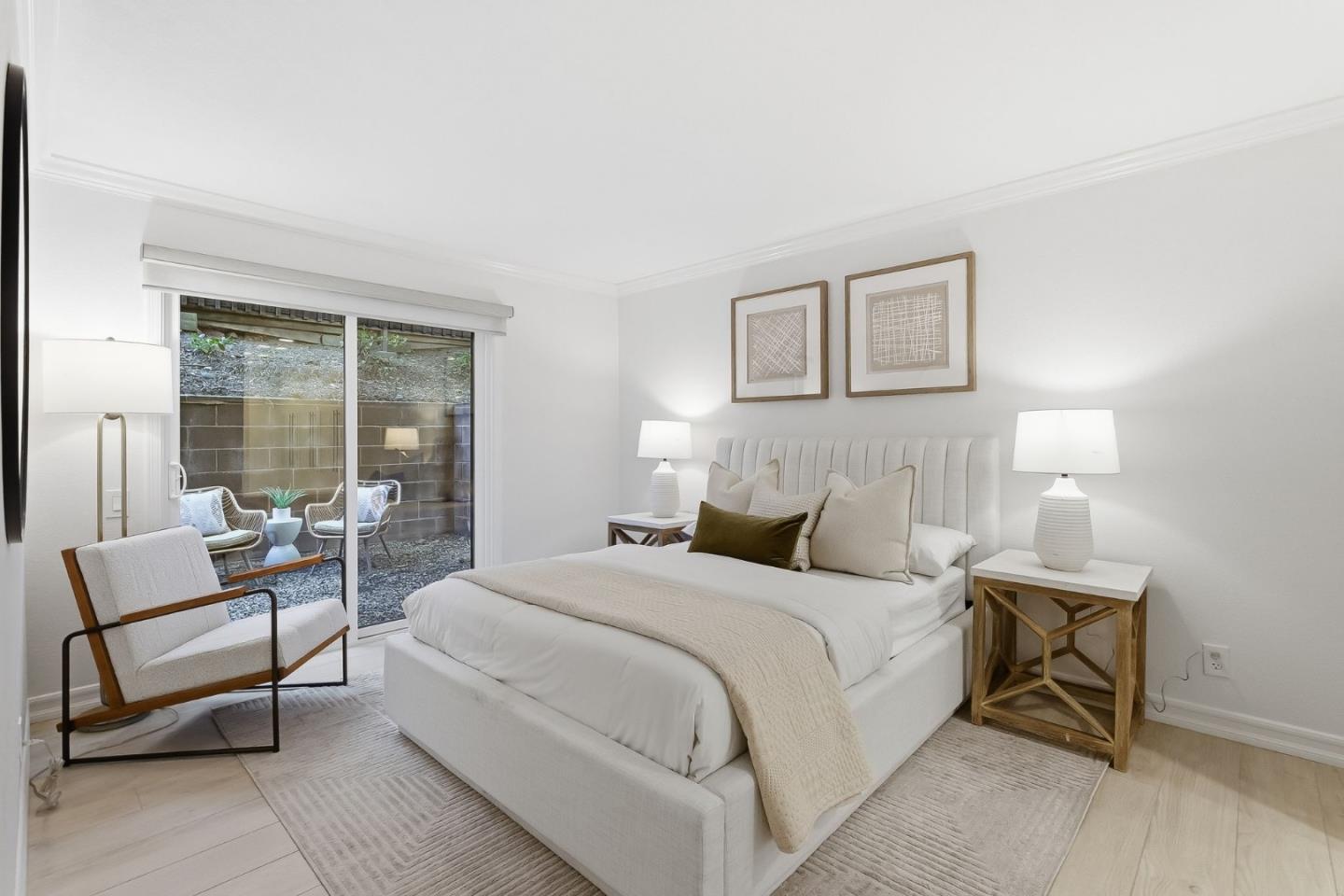 3335 La Mesa Drive 4