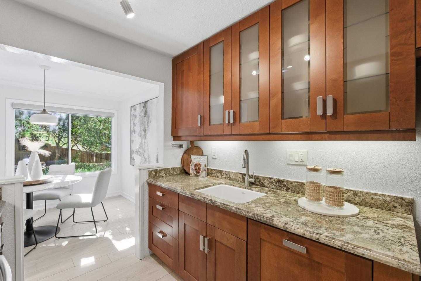 3335 La Mesa Drive 4