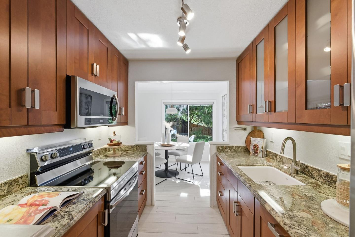 3335 La Mesa Drive 4