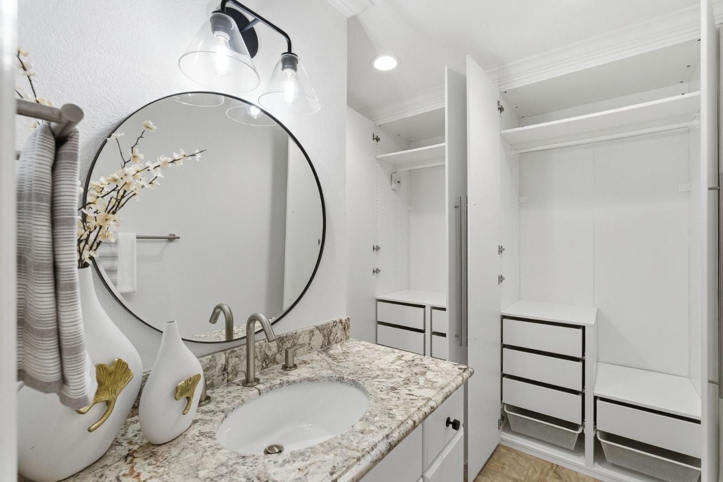 3335 La Mesa Drive 4