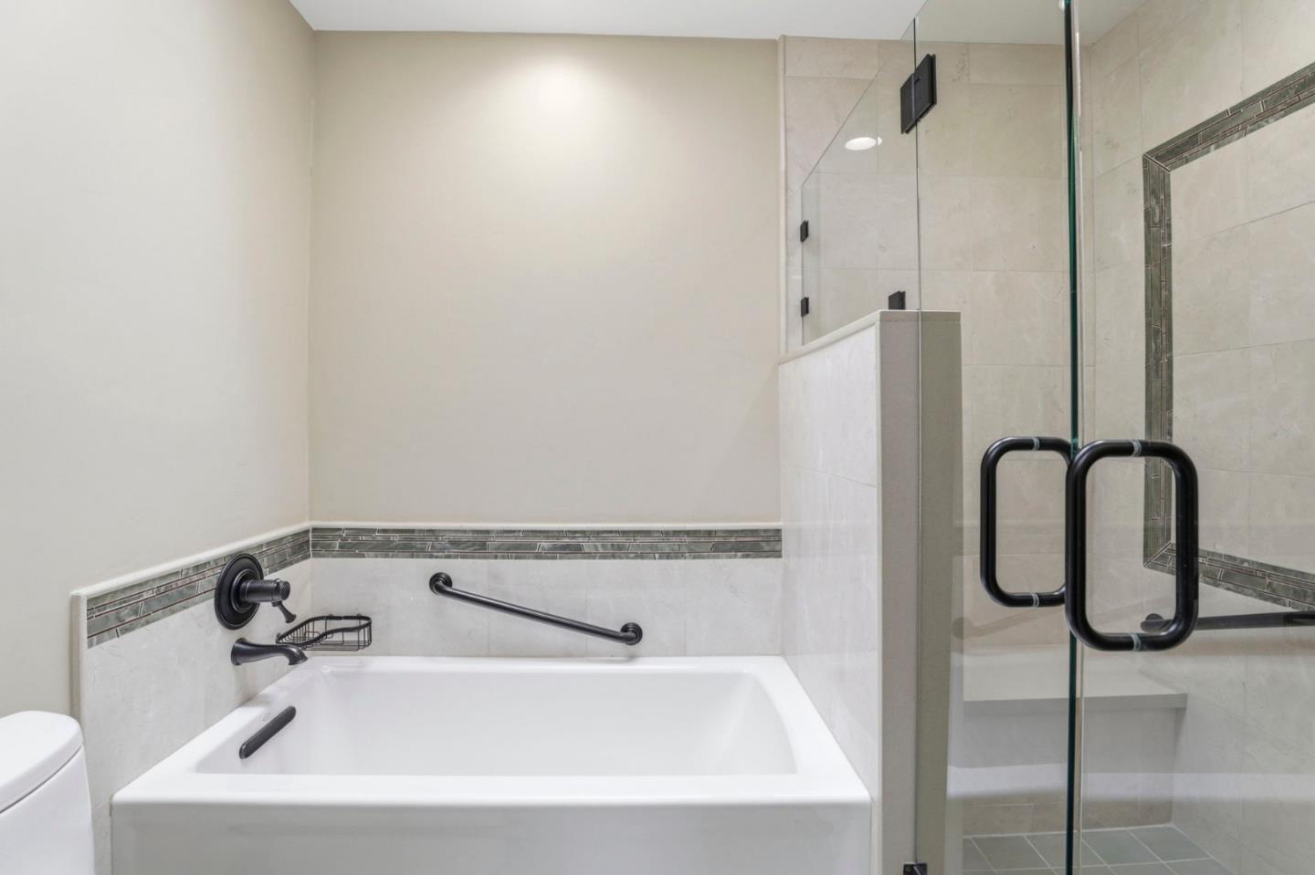 2463 Sharon Oaks Drive