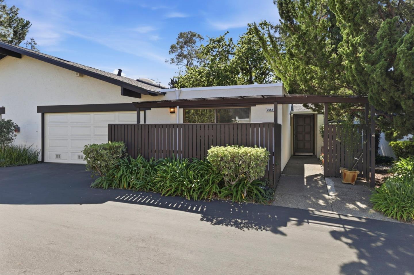 2463 Sharon Oaks Drive
