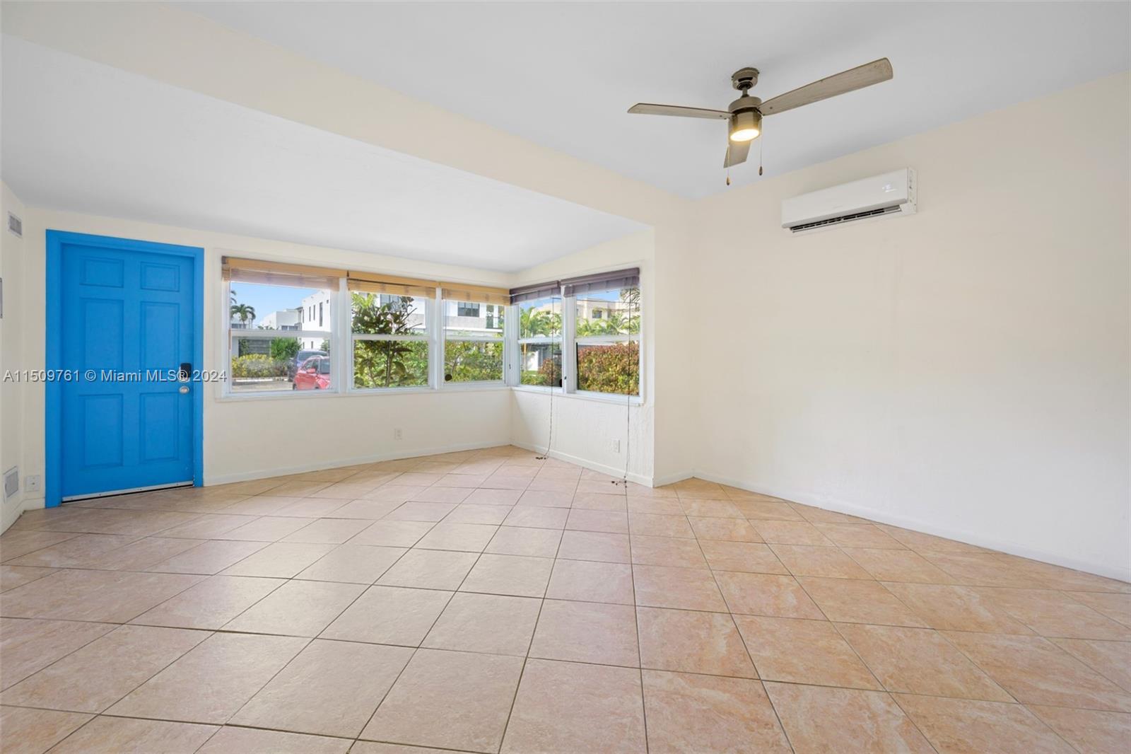 808 NE 17th Ter