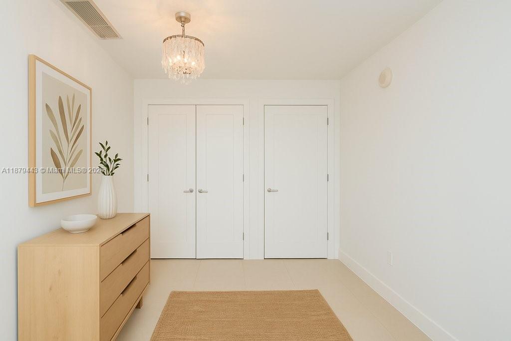 888 Biscayne Blvd # 2103